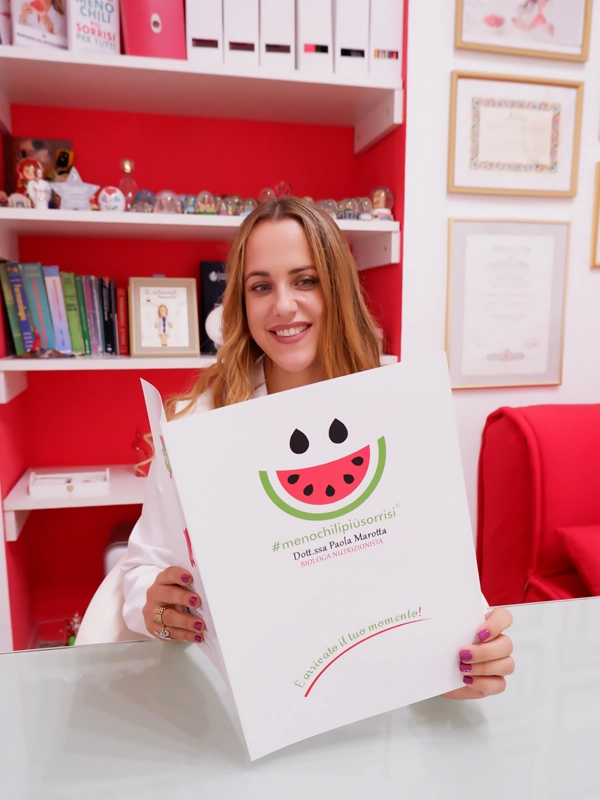 Dott.ssa Paola Marotta nel suo studio